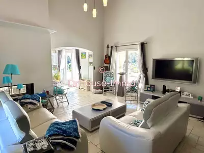 Maison, 200 m²