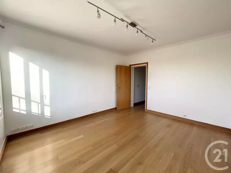 Appartement, 190,5 m²