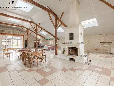 Maison, 385 m²