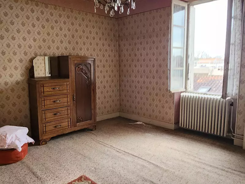 Immeuble, 243 m²