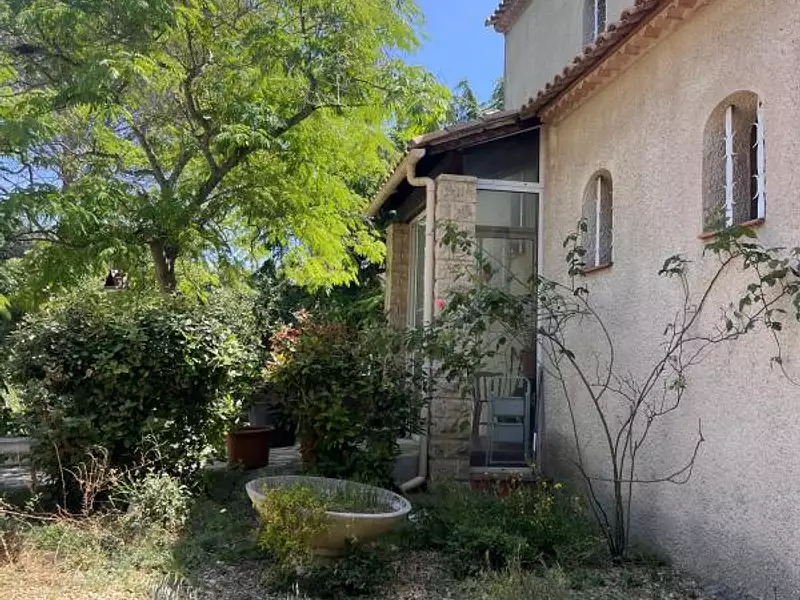 Maison, 180 m²