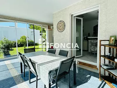 Maison, 166 m²