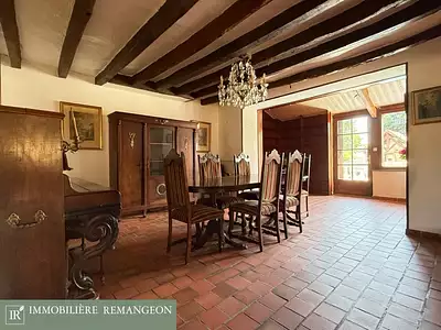 Maison, 166 m²