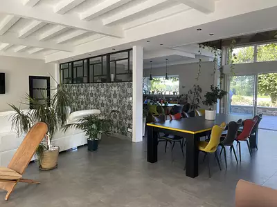 Maison, 370 m²