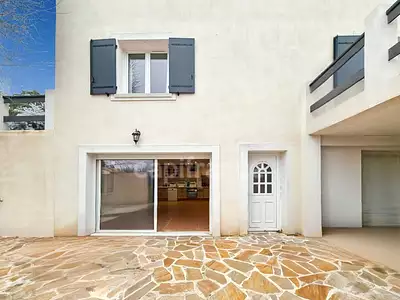 Maison, 272 m²