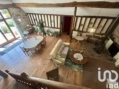 Maison, 163 m²