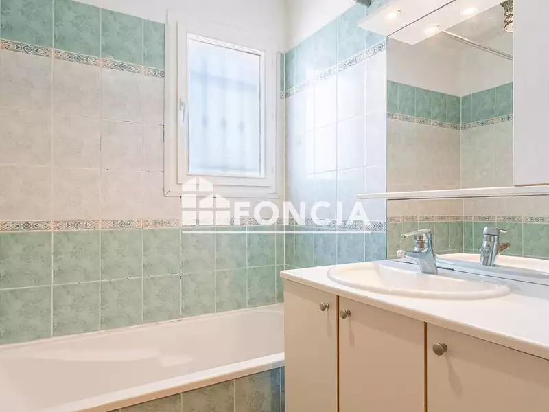 Maison, 75 m²