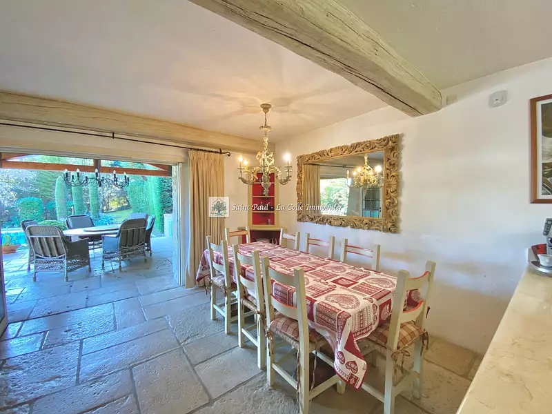 Maison, 234 m²