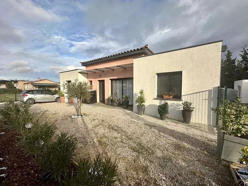 Maison, 99 m²