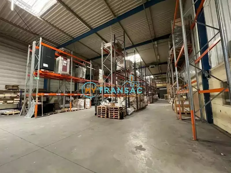 Divers, 3 699 m²