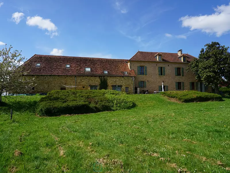 Maison, 750 m²