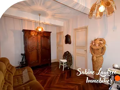 Maison, 232,54 m²
