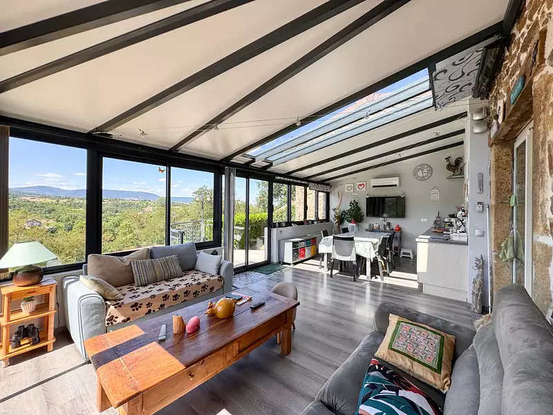 Maison, 170 m²