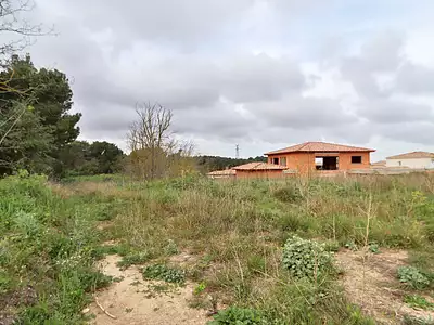 Terrain, 1 636 m²