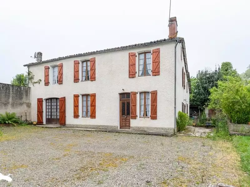 Maison, 206 m²