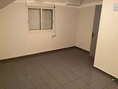 Maison, 221 m²