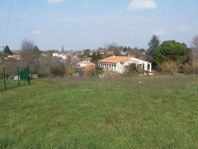 Terrain, 1 013 m²