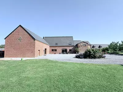 Maison, 250 m²