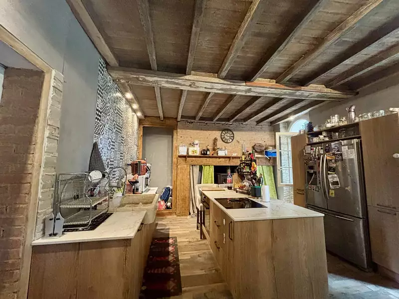 Maison, 390 m²