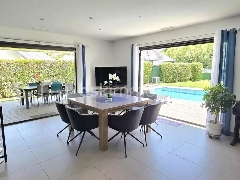 Maison, 147 m²