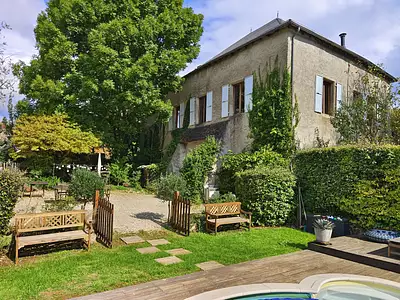 Maison, 306 m²