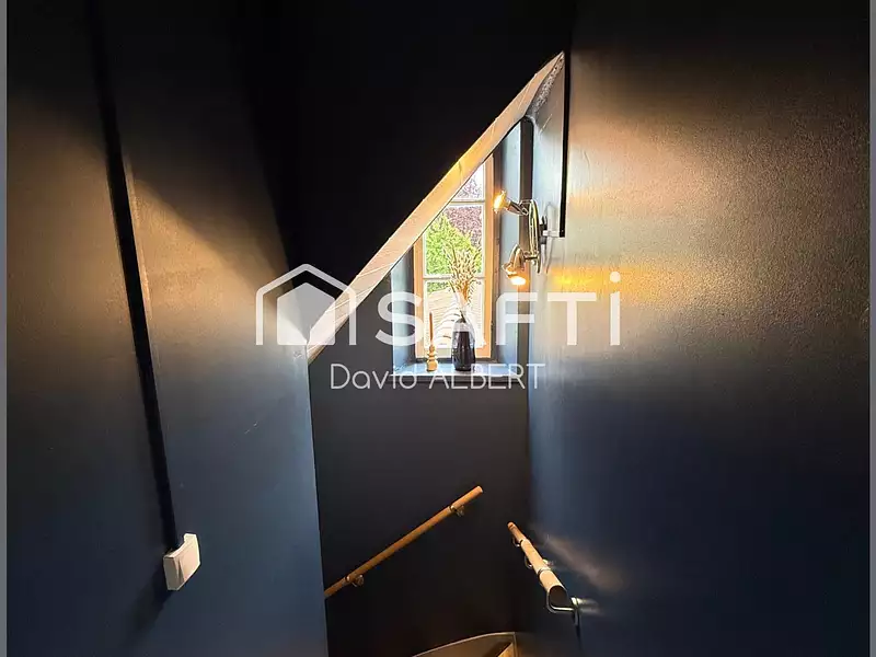 Maison, 162 m²