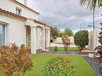Maison, 168 m²