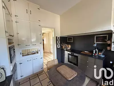 Maison, 260 m²