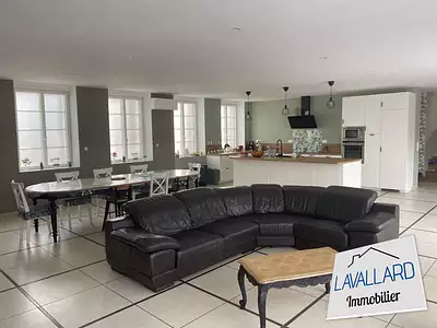 Maison, 350 m²