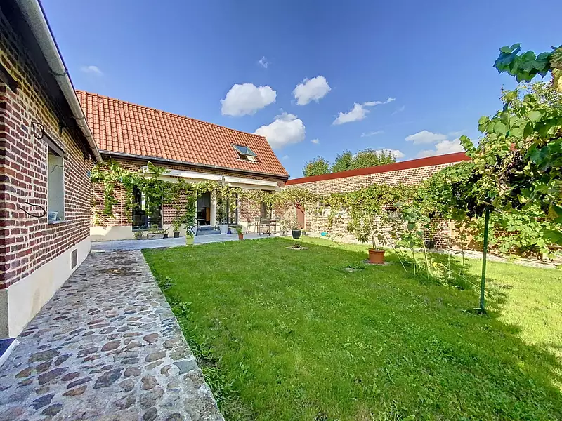 Maison, 210 m²