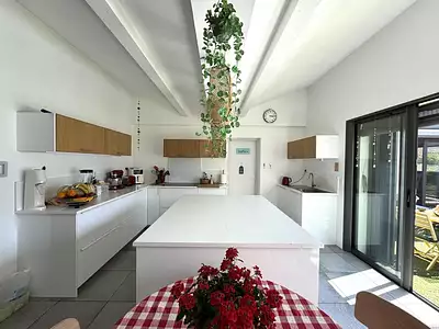 Maison, 243 m²