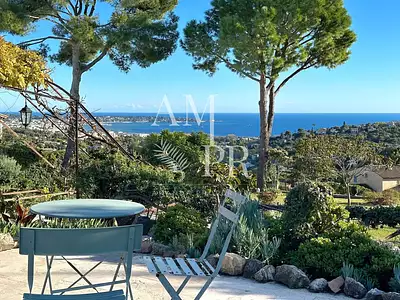 Maison, 210 m²
