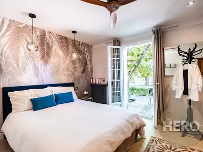 Maison, 345 m²