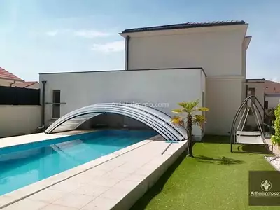 Maison, 164 m²