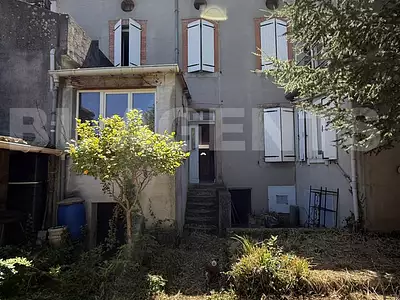 Immeuble, 184 m²