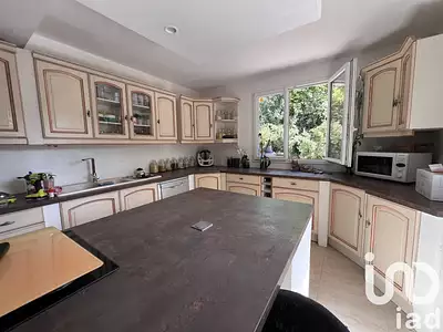 Maison, 170 m²