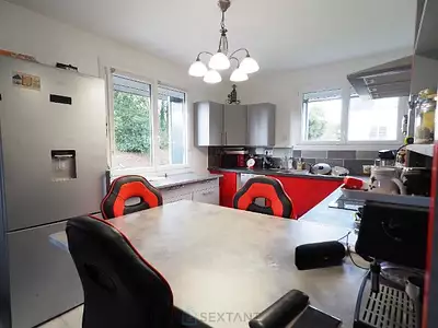 Maison, 146 m²