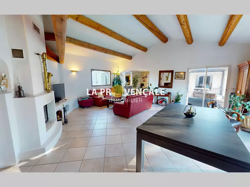 Maison, 280 m²