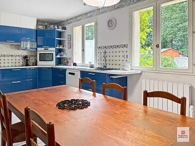 Maison, 203 m²
