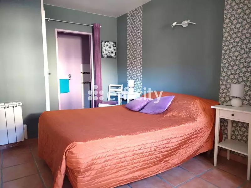Maison, 210 m²