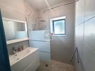 Maison, 237 m²