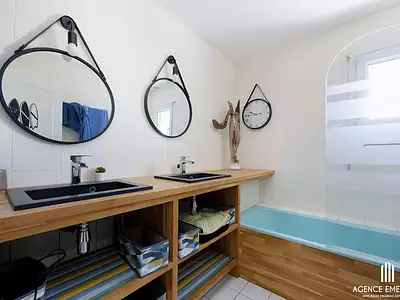 Maison, 209 m²
