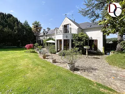Maison, 335 m²