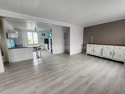 Maison, 93 m²