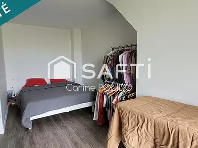 Maison, 166 m²