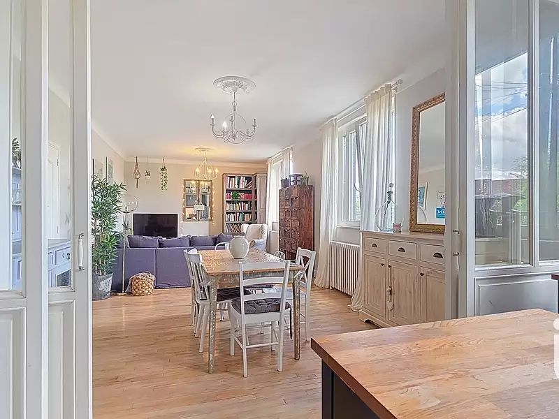 Maison, 147 m²
