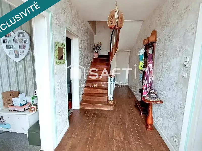Maison, 140 m²