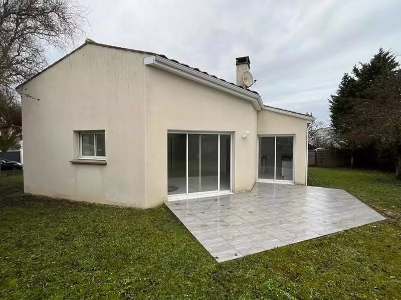 Maison, 121 m²