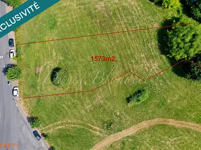Terrain, 1 573 m²