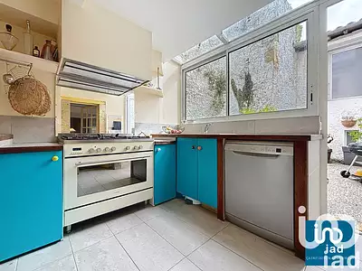 Maison, 180 m²